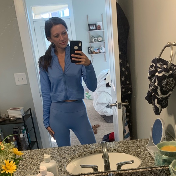 Fabletics jacket cropped - blue - zip up - Picture 2 of 2